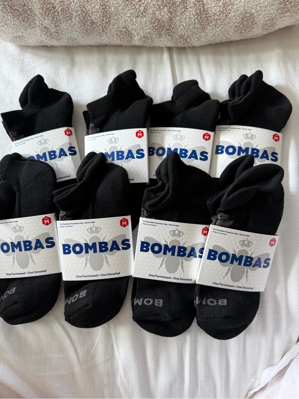 New Bombas Black Socks - Pack of 8 size medium